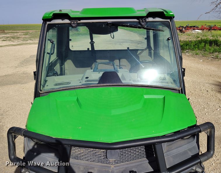 image for item EH0217 2018 John Deere XUV 865R utility vehicle