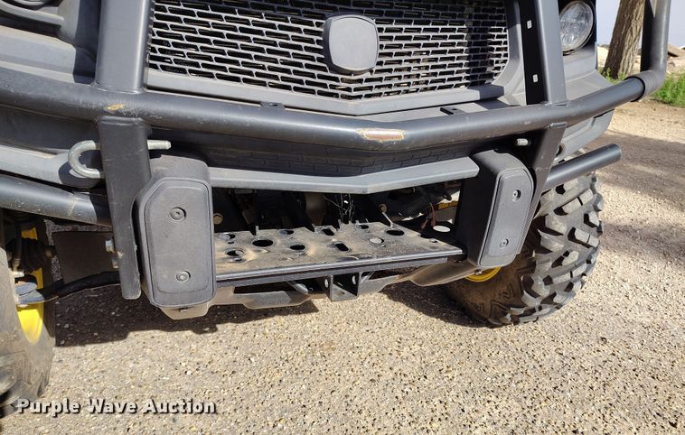 image for item EH0217 2018 John Deere XUV 865R utility vehicle