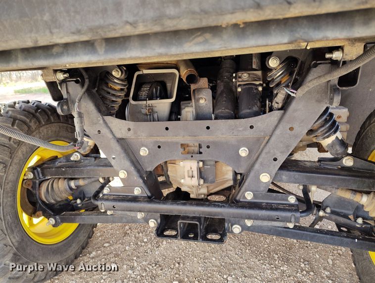 image for item EH0217 2018 John Deere XUV 865R utility vehicle