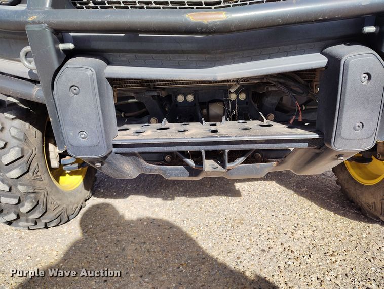 image for item EH0217 2018 John Deere XUV 865R utility vehicle