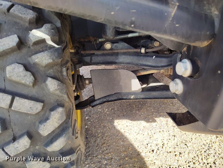 image for item EH0217 2018 John Deere XUV 865R utility vehicle