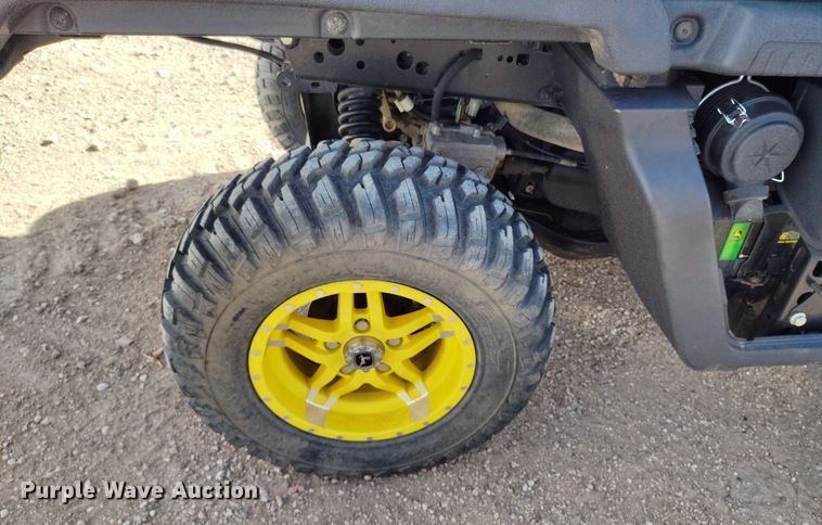 image for item EH0217 2018 John Deere XUV 865R utility vehicle