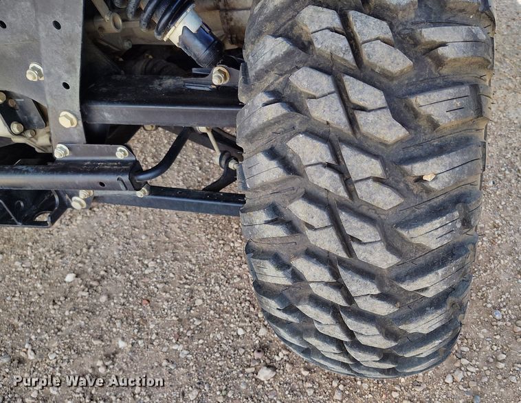 image for item EH0217 2018 John Deere XUV 865R utility vehicle