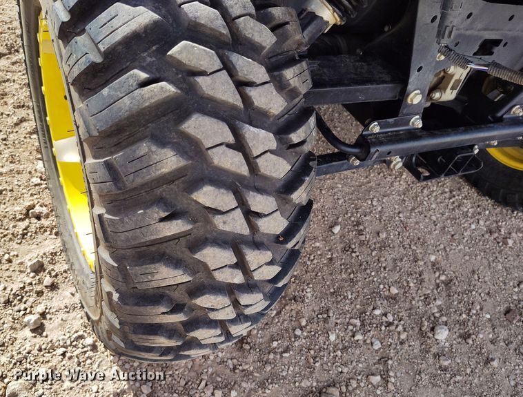 image for item EH0217 2018 John Deere XUV 865R utility vehicle