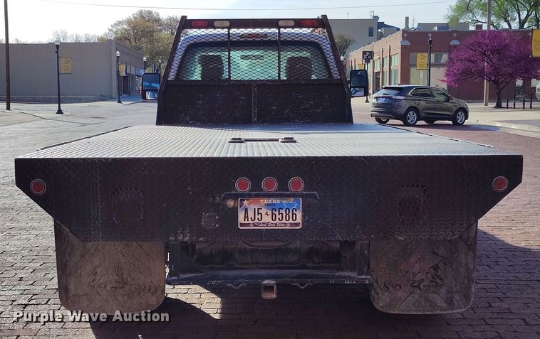 image for item EH0218 2011 Ford F450 Super Duty flatbed truck