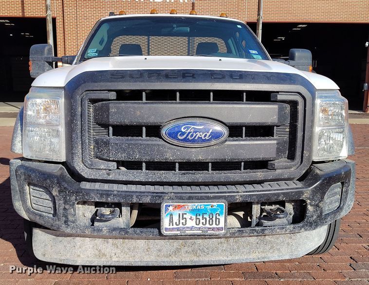 image for item EH0218 2011 Ford F450 Super Duty flatbed truck