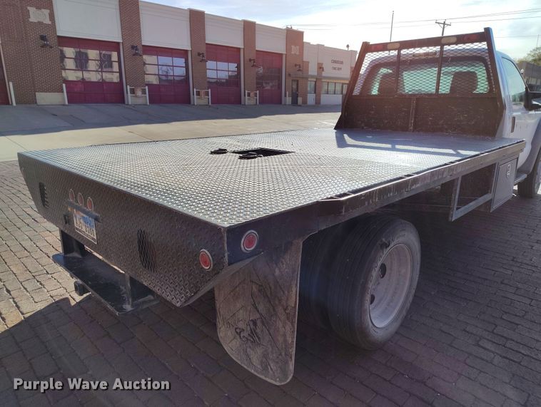 image for item EH0218 2011 Ford F450 Super Duty flatbed truck