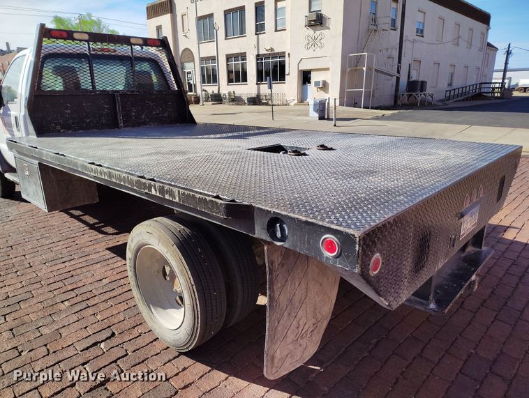 image for item EH0218 2011 Ford F450 Super Duty flatbed truck