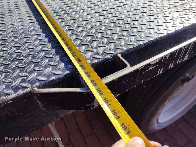 image for item EH0218 2011 Ford F450 Super Duty flatbed truck