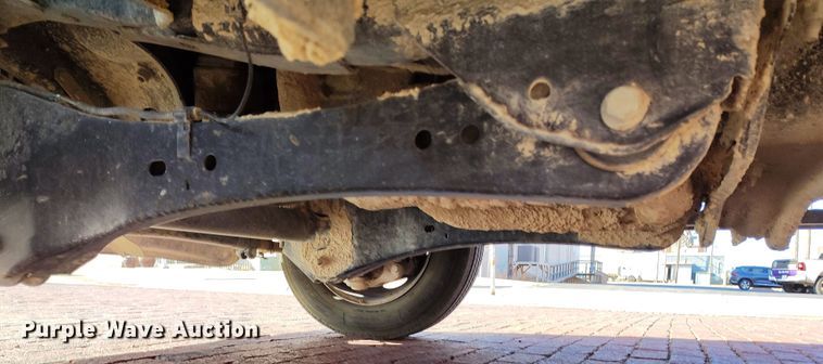 image for item EH0218 2011 Ford F450 Super Duty flatbed truck