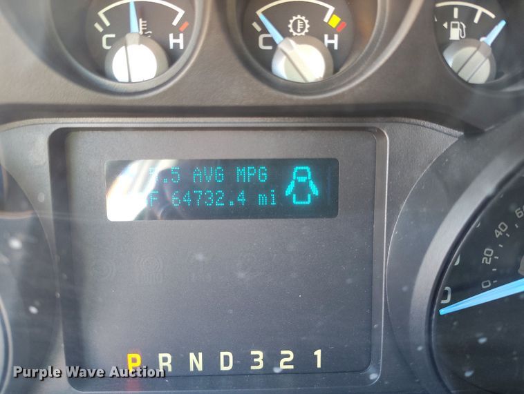 image for item EH0218 2011 Ford F450 Super Duty flatbed truck