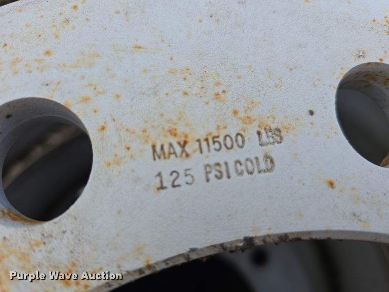 image for item EH8695 (4) Accuride R22.5 wheels