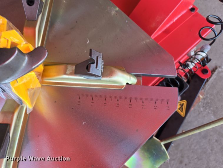 image for item EH8839 Powertek PT-620 tire changer