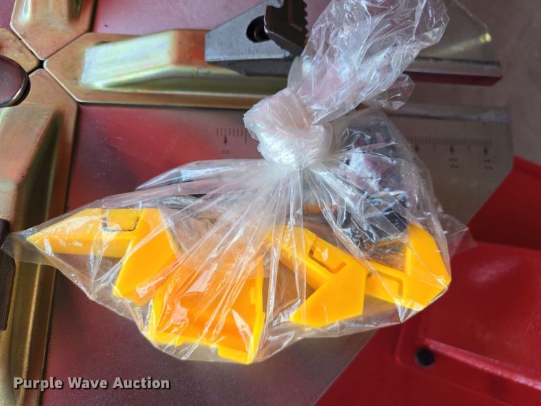 image for item EH8839 Powertek PT-620 tire changer