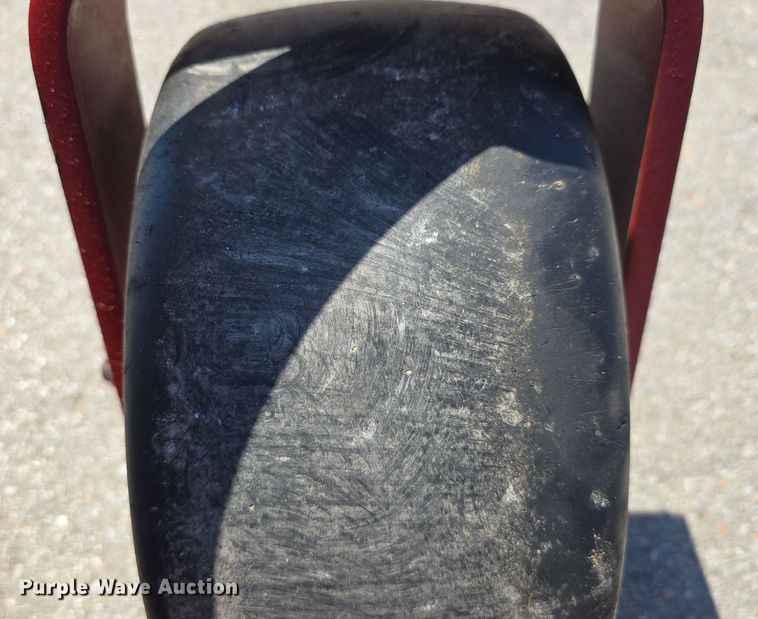 image for item EH8845 eXmark LZS742CKC60400 ZTR lawn mower