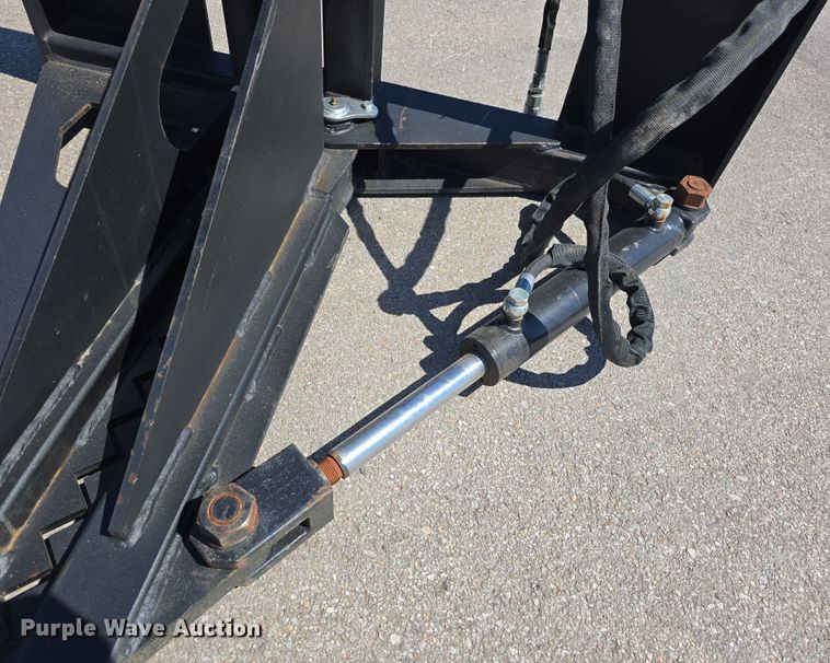 image for item EH8849 35