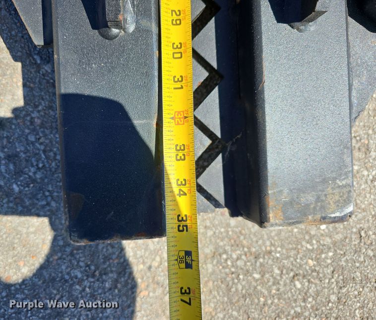 image for item EH8849 35