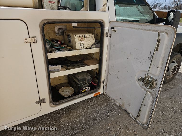 image for item EI8882 2012 Ford F450 Super Duty bucket truck