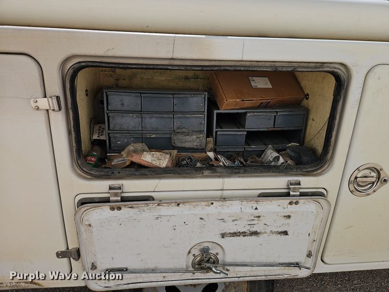 image for item EI8882 2012 Ford F450 Super Duty bucket truck