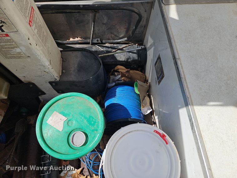 image for item EI8882 2012 Ford F450 Super Duty bucket truck