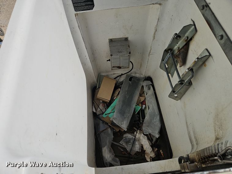 image for item EI8882 2012 Ford F450 Super Duty bucket truck