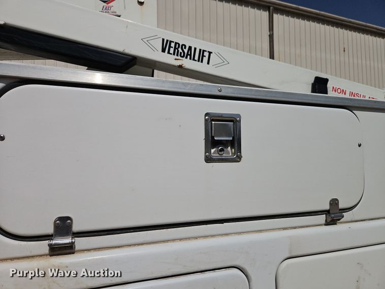 image for item EI8882 2012 Ford F450 Super Duty bucket truck