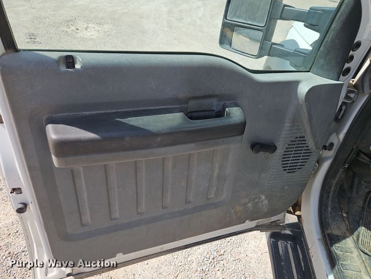 image for item EI8882 2012 Ford F450 Super Duty bucket truck