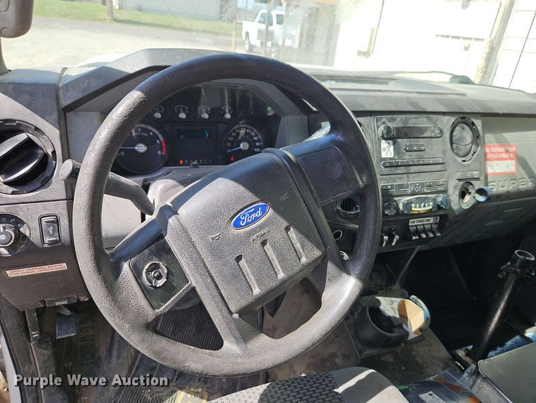 image for item EI8882 2012 Ford F450 Super Duty bucket truck