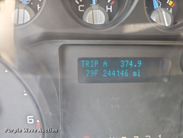 image for item EI8882 2012 Ford F450 Super Duty bucket truck