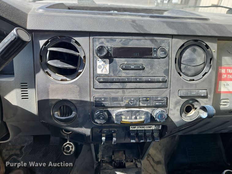 image for item EI8882 2012 Ford F450 Super Duty bucket truck