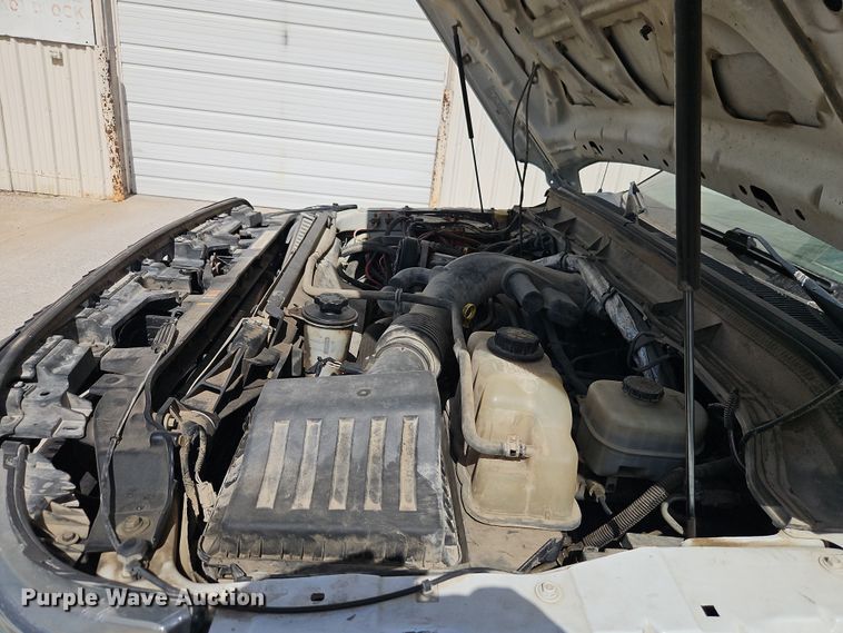 image for item EI8882 2012 Ford F450 Super Duty bucket truck