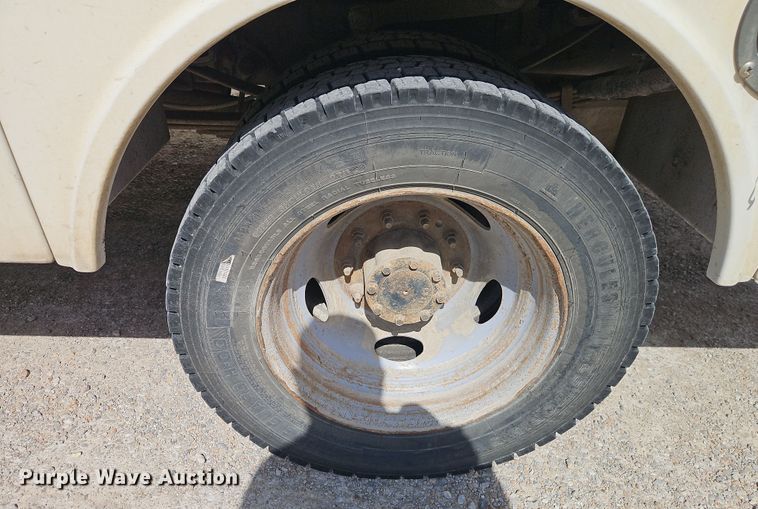 image for item EI8882 2012 Ford F450 Super Duty bucket truck