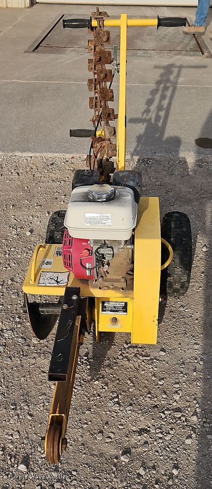 image for item EI8890 Gound Hog T-4-HS18 trencher