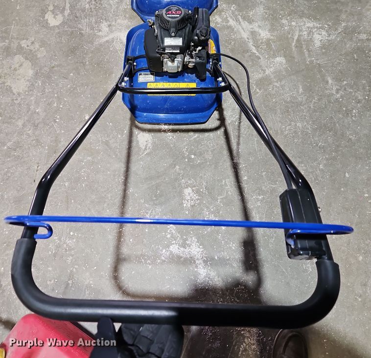 image for item EI8891 (2) Bluebird HM 160 lawn mowers