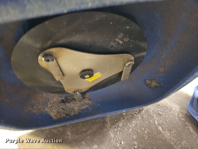 image for item EI8891 (2) Bluebird HM 160 lawn mowers