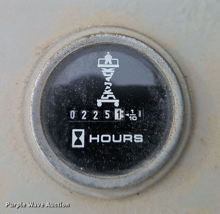 image for item EI8892 Skyjack SJIII 3226 scissor lift