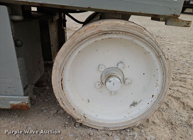 image for item EI8892 Skyjack SJIII 3226 scissor lift