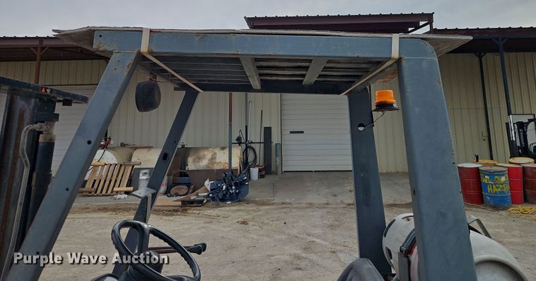 image for item EI8893 1997 Toyota 42-6FGCU20 forklift