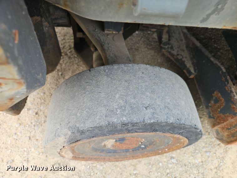 image for item EI8893 1997 Toyota 42-6FGCU20 forklift