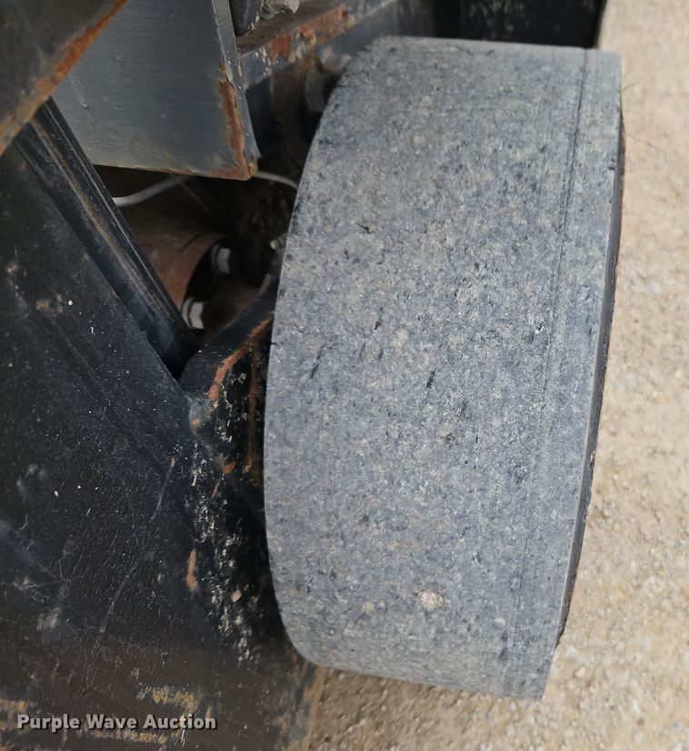 image for item EI8893 1997 Toyota 42-6FGCU20 forklift