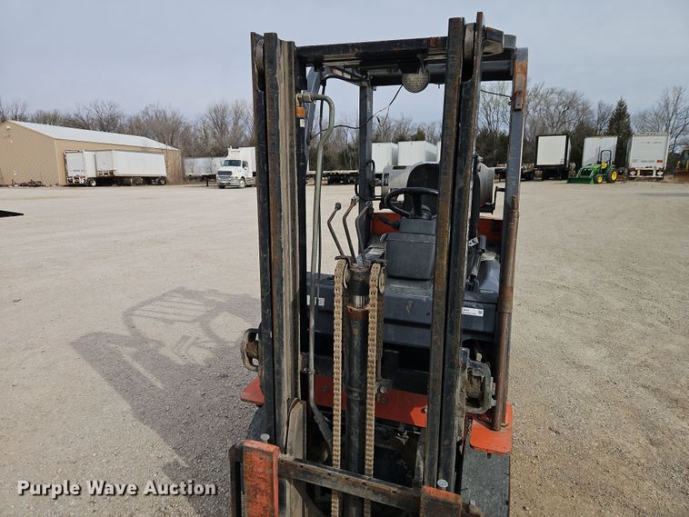 image for item EI8894 2005 Toyota 7FGCU20 forklift