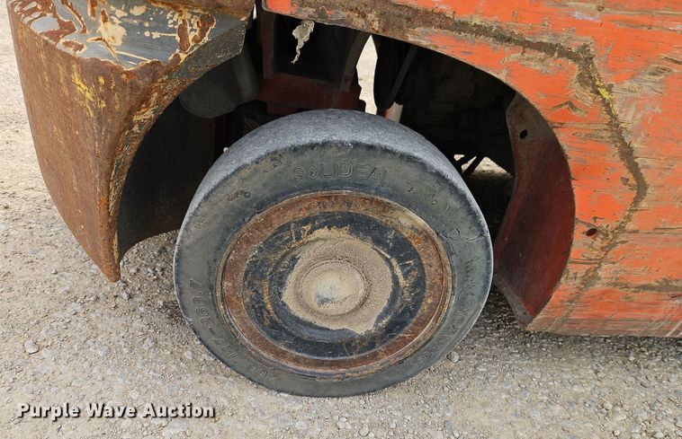 image for item EI8894 2005 Toyota 7FGCU20 forklift