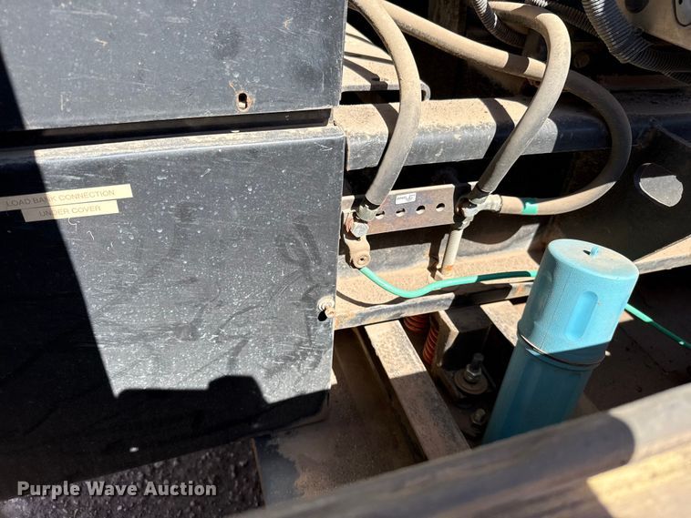 image for item EJ3519 2003 Generac MD0600 generator