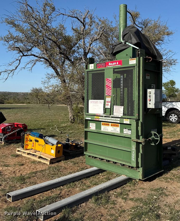 image for item EJ3553 2009 PTR 180040 cardboard baler