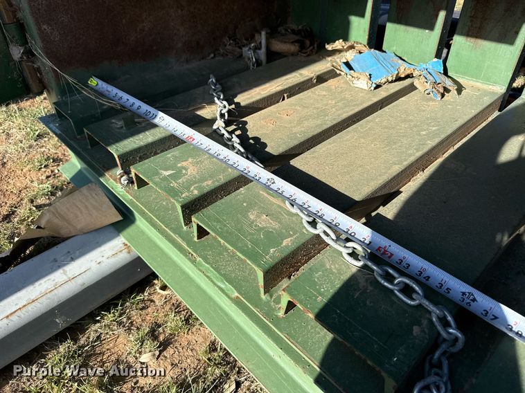 image for item EJ3553 2009 PTR 180040 cardboard baler