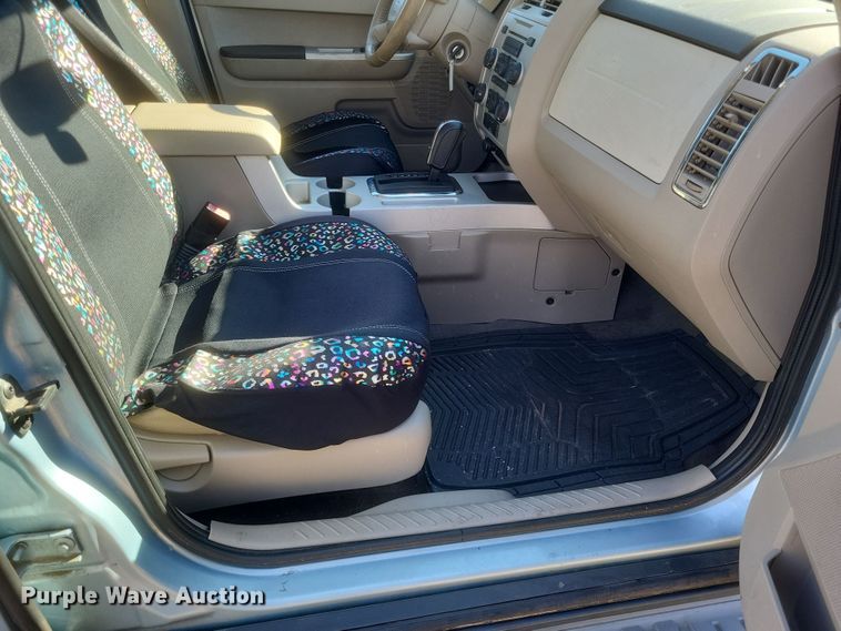 image for item EJ8175 2008 Mercury Mariner SUV