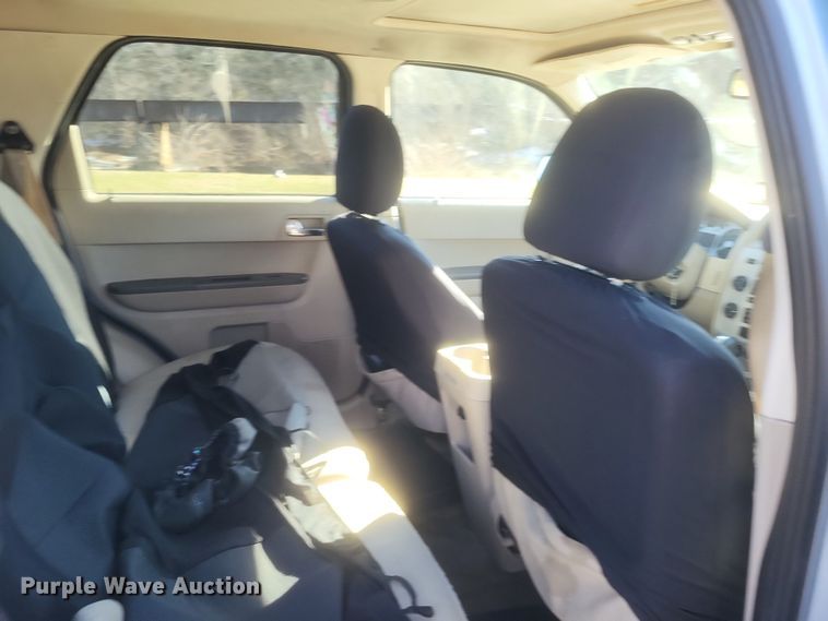 image for item EJ8175 2008 Mercury Mariner SUV