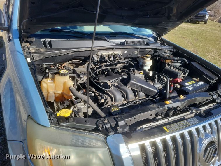 image for item EJ8175 2008 Mercury Mariner SUV