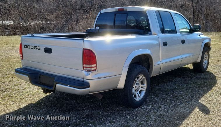 image for item EJ8176 2002 Dodge Dakota Sport Quad Cab pickup truck