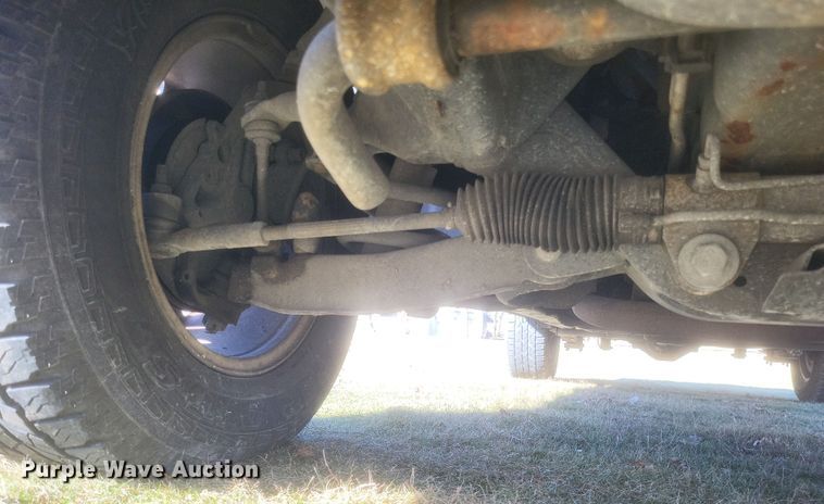 image for item EJ8176 2002 Dodge Dakota Sport Quad Cab pickup truck